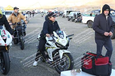 media/Feb-05-2023-Classic Track Day (Sun) [[c35aca4a42]]/Around the Pits/